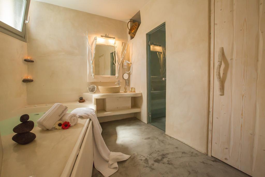Love Nest With Hot Tub, Hammam & Outdoor Cinema Akrotírion 외부 사진