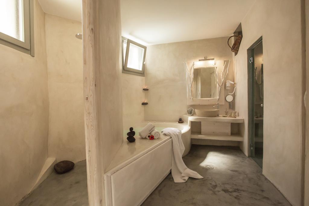 Love Nest With Hot Tub, Hammam & Outdoor Cinema Akrotírion 외부 사진