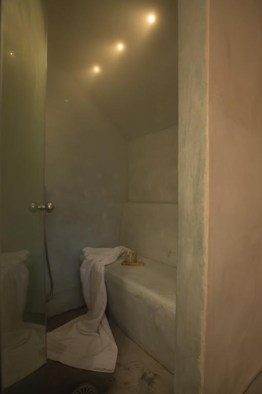Love Nest With Hot Tub, Hammam & Outdoor Cinema Akrotírion 외부 사진